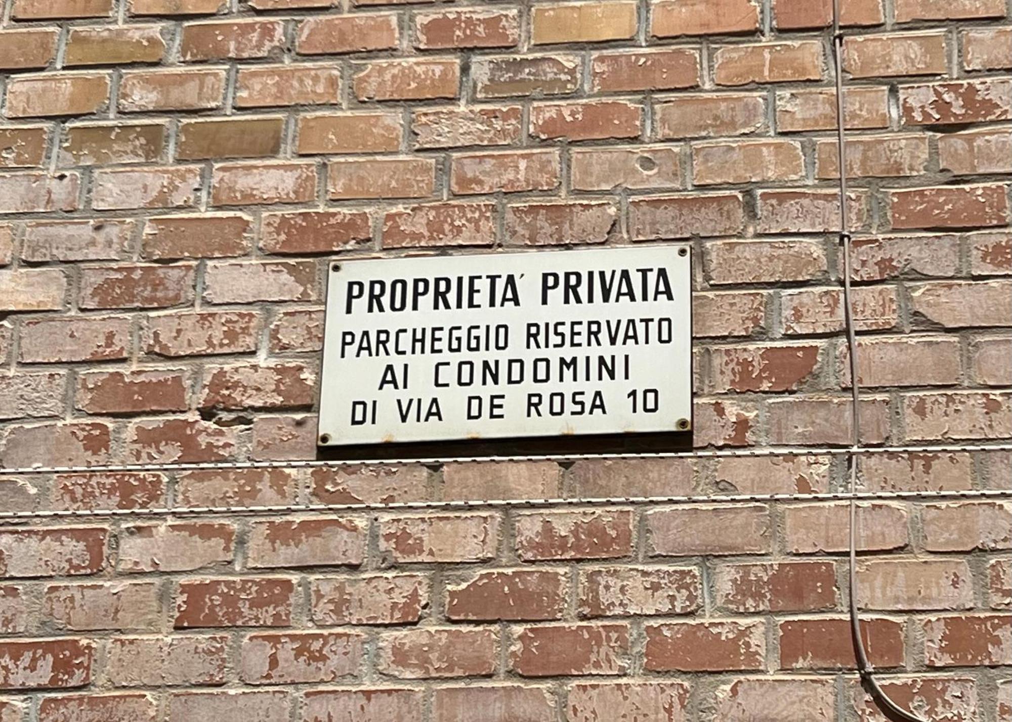 Charming Apartment Near Saragozza Bologna Esterno foto
